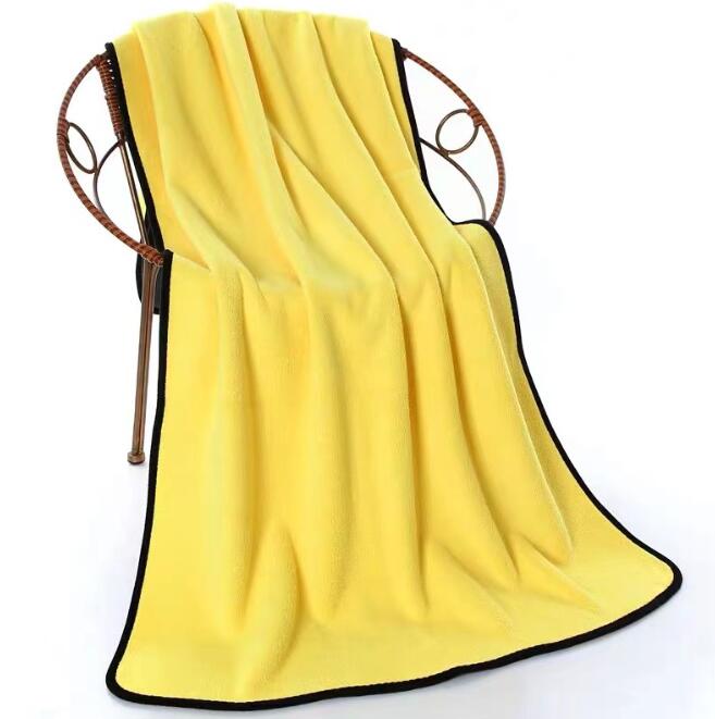 Quick-Drying Pet Towel – Ultra Absorbent & Soft